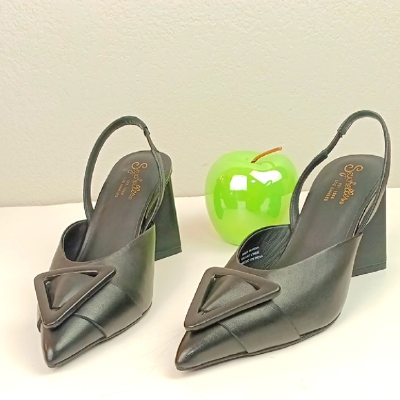 Seychelles Rumor Has It Black Slingback Point Toe Leather Heels sz 8.5 - Picture 2 of 12